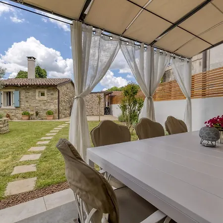 Casa Levade Villa