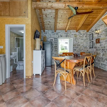Casa Levade *